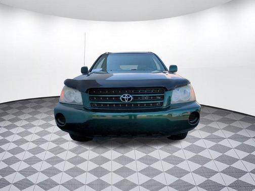 2001 Toyota Highlander Base