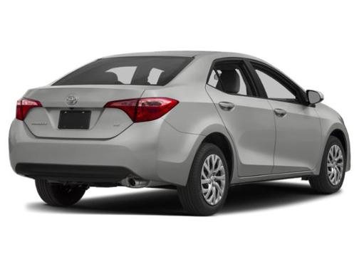 White 2019 Toyota Corolla SE