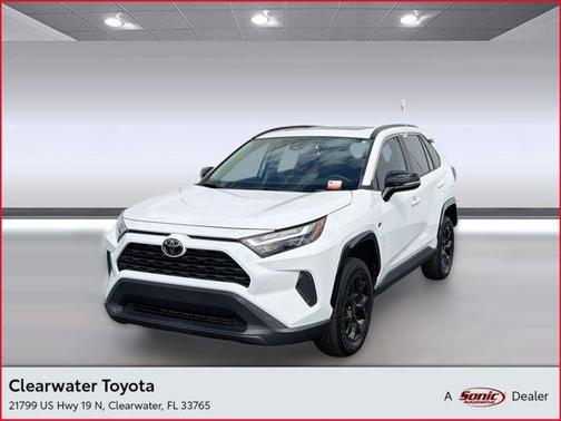 Ice Cap 2023 Toyota RAV4 XLE