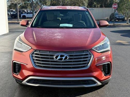2017 Hyundai SANTA FE SE