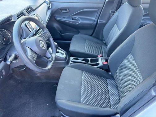 2024 Nissan Versa 1.6 S