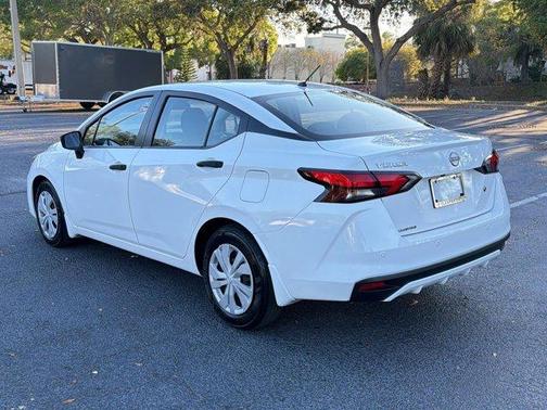 2024 Nissan Versa 1.6 S