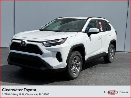 2025 Toyota RAV4 Hybrid XLE