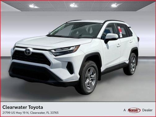 2025 Toyota RAV4 Hybrid XLE