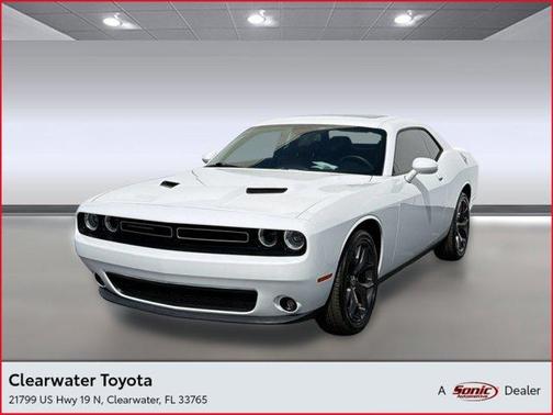 White Knuckle Clearcoat 2019 Dodge Challenger SXT