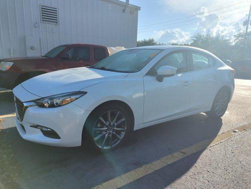 2018 Mazda Mazda3 Touring