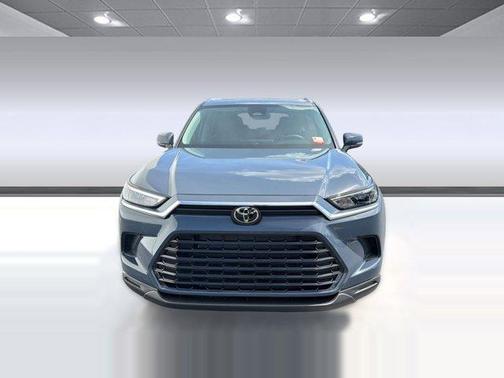 Storm Cloud 2024 Toyota Grand Highlander XLE