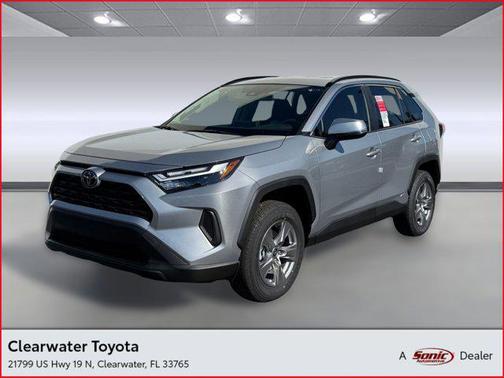 2025 Toyota RAV4 Hybrid XLE