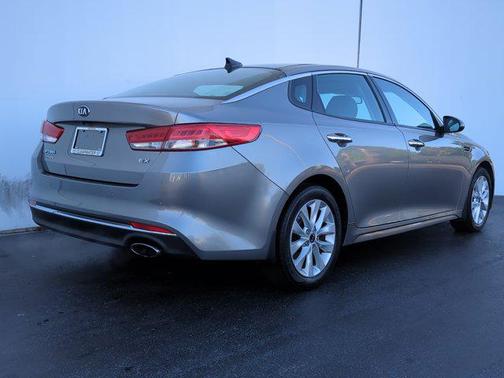 2017 Kia Optima EX