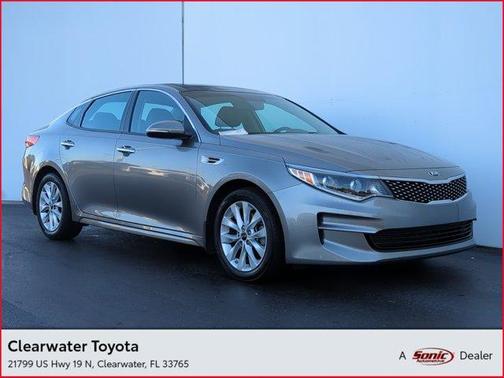 2017 Kia Optima EX