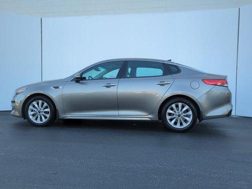 2017 Kia Optima EX