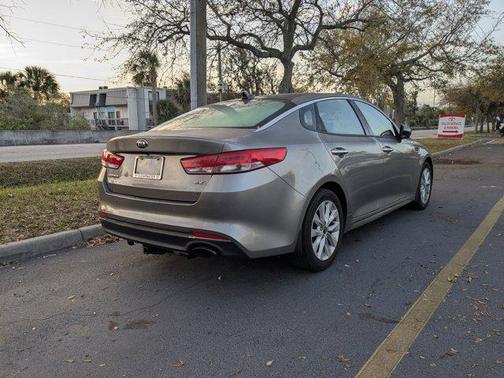 2017 Kia Optima EX