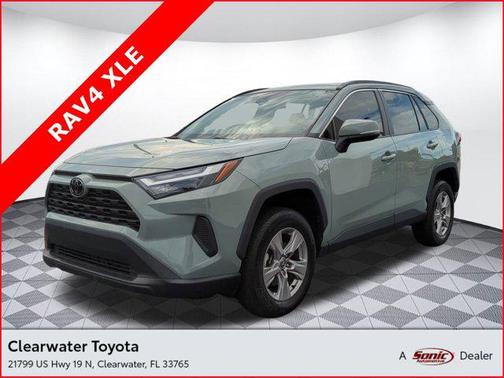 2022 Toyota RAV4 XLE