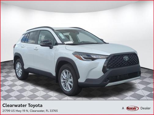 2025 Toyota Corolla Cross LE