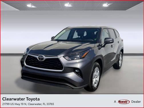 2025 Toyota Highlander LE
