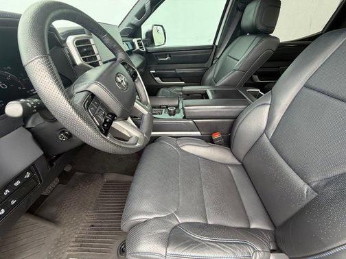 2024 Toyota Tundra Hybrid Platinum
