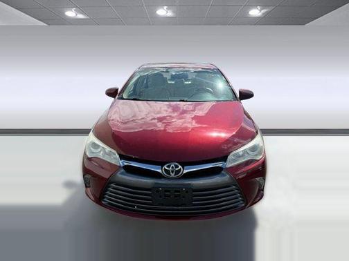 2016 Toyota Camry XLE
