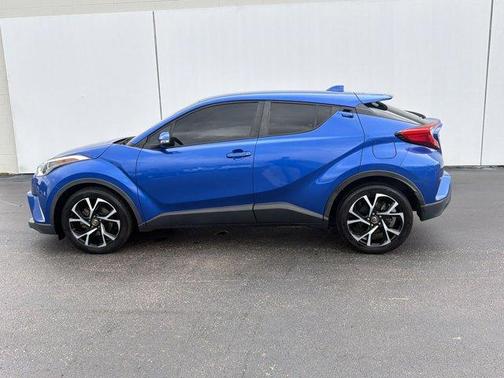 Blue Eclipse Metallic 2019 Toyota C-HR XLE