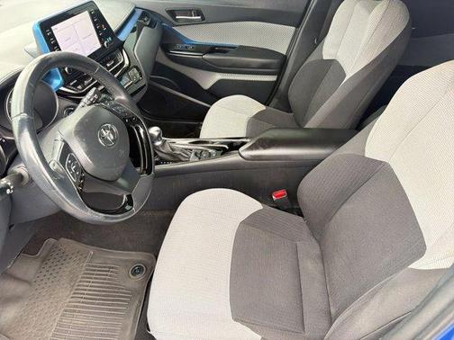 Blue Eclipse Metallic 2019 Toyota C-HR XLE
