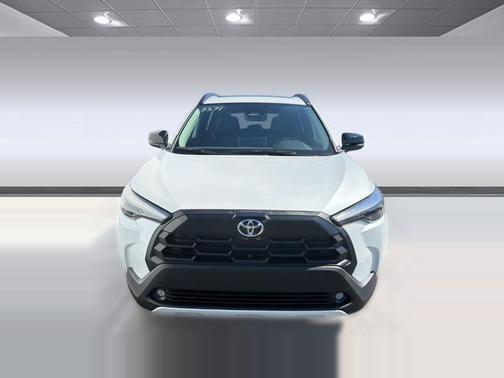 Wind Chill Pearl 2026 Toyota Corolla Cross XLE