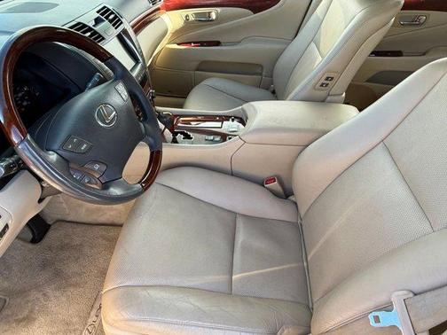 2008 Lexus LS 460 Base