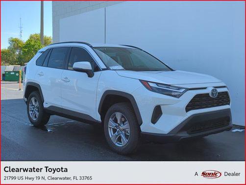 2025 Toyota RAV4 Hybrid LE
