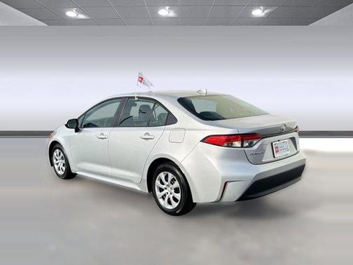 Classic Silver Metallic 2023 Toyota Corolla LE