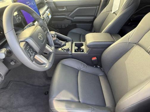 2025 Toyota 4Runner TRD Off Road