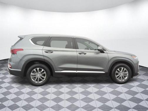 2019 Hyundai SANTA FE SEL 2.4
