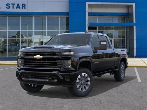 2026 Chevrolet Silverado 2500 Custom