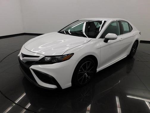 2024 Toyota Camry 