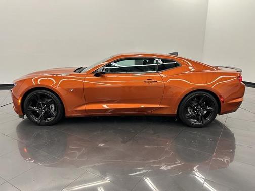 2024 Chevrolet Camaro 2LT