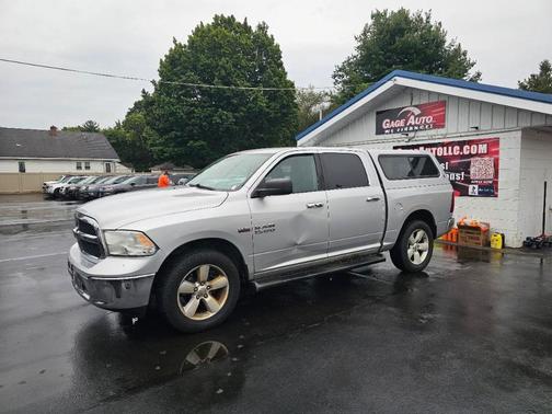 Silver 2016 RAM 1500 SLT