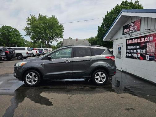 Gray 2016 Ford Escape SE