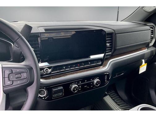 Summit White 2026 GMC Sierra 3500 SLE