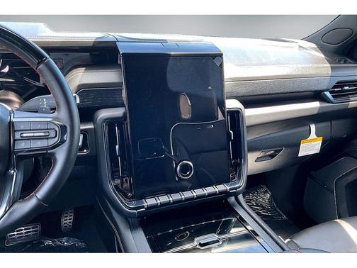 Midnight Pine 2026 GMC Yukon XL 4WD AT4 Ultimate