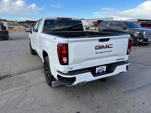2025 GMC Sierra 1500 Elevation