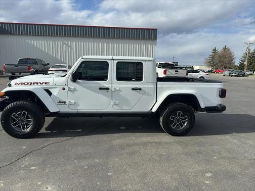 2024 Jeep Gladiator Mojave X