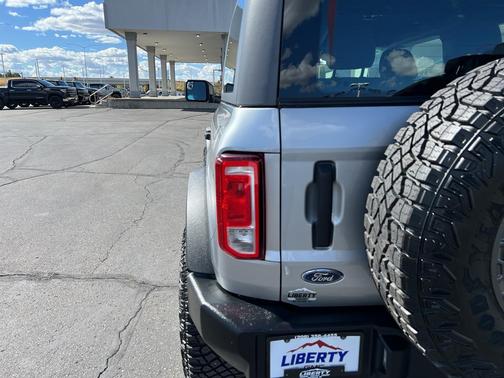 2023 Ford Bronco Base 2 Door 4x4