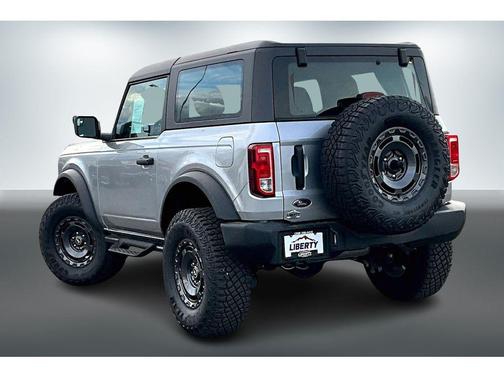 2023 Ford Bronco Base 2 Door 4x4