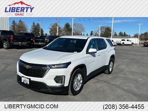 2023 Chevrolet Traverse LS