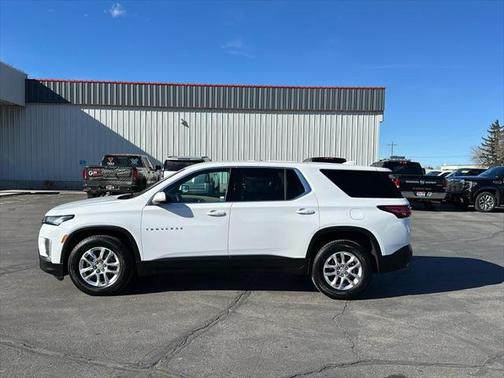 2023 Chevrolet Traverse LS