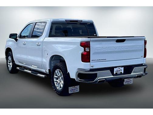 Summit White 2024 Chevrolet Silverado 1500 LT