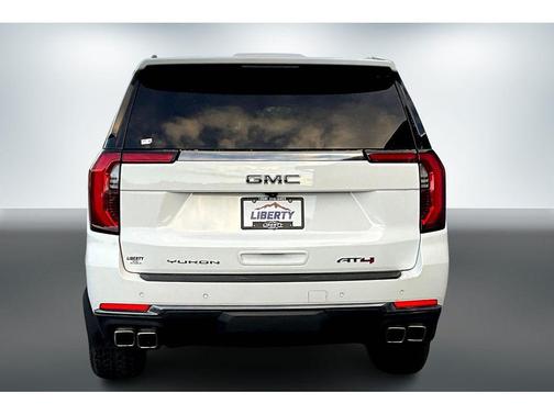 2025 GMC Yukon XL 4WD AT4