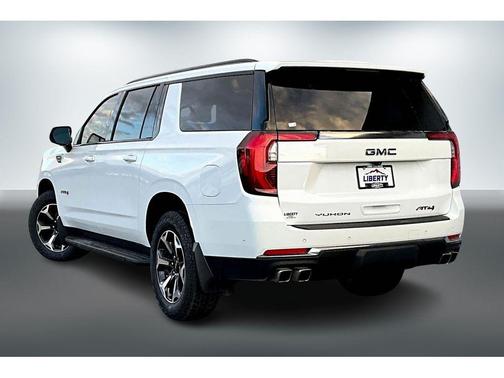 2025 GMC Yukon XL 4WD AT4