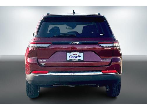 2023 Jeep Grand Cherokee Laredo
