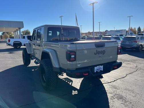 2022 Jeep Gladiator Mojave 4x4