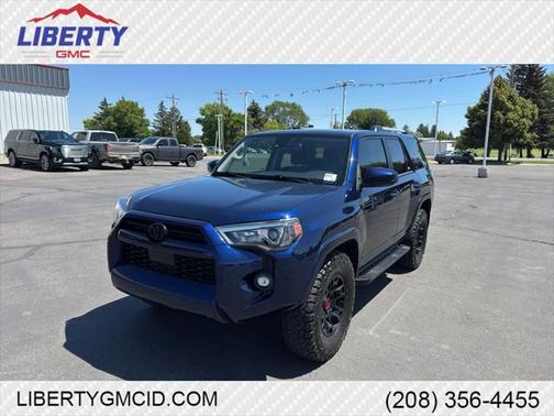 2022 Toyota 4Runner SR5