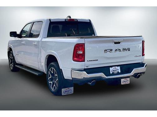 Ivory White Tri-Coat Pearlcoat 2025 RAM 1500 Laramie