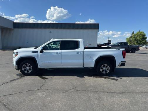 2022 GMC Sierra 1500 SLT